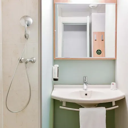 Hotell Centre Canal Du Midi 3*
