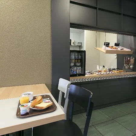 Hotell Centre Canal Du Midi 3*